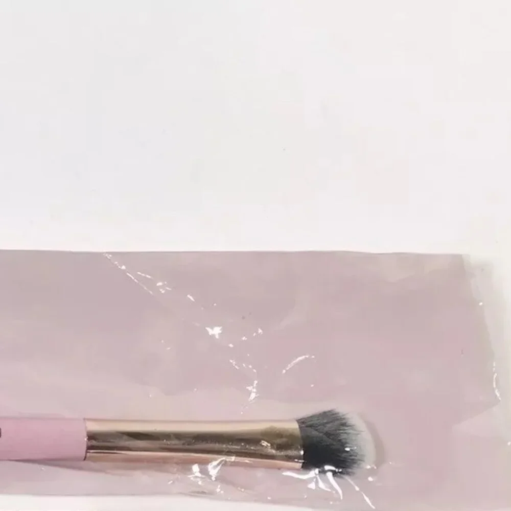NWT MALLY All Over EYE SHADOW BRUSH Sealed
